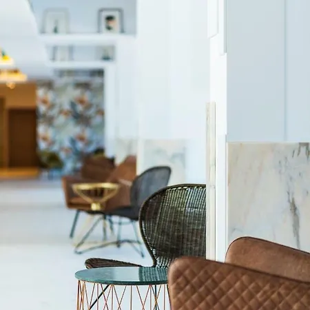 Zefir Hotel 3*