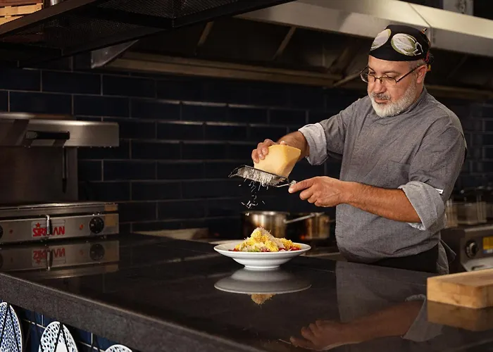 Ξενοδοχείο Zefir 3*