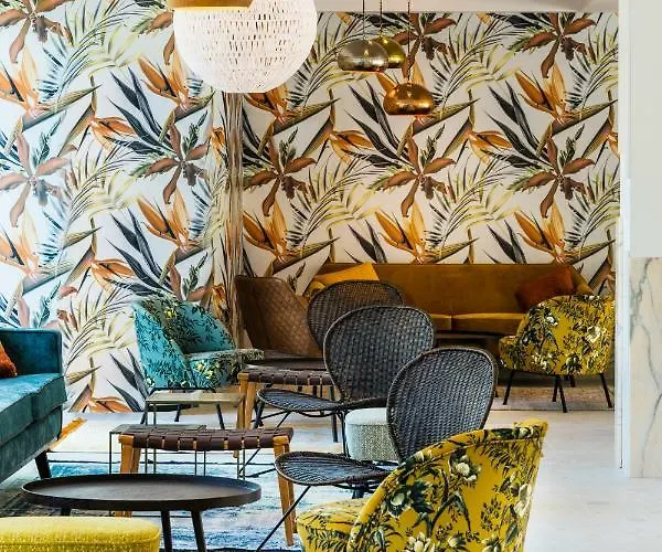 Zefir Σάνι Μπιτς